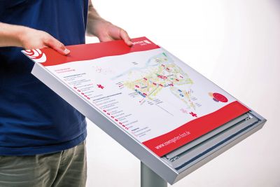 Pultschild mit 1 Säule A3 (quer/hoch) incl. Digitaldruck